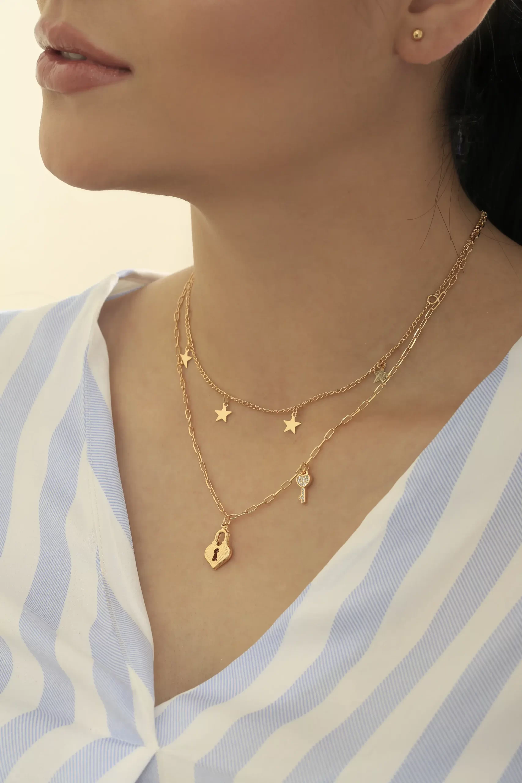 Collar dorado, en baño de oro 24k marca Brazz by Roel