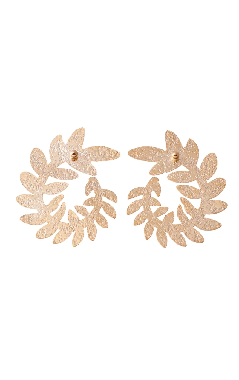 Arete dorado con baño de oro 24k, con Brazz puedes emprender con nuestros precios mayoristas, marca Brazz by Roel