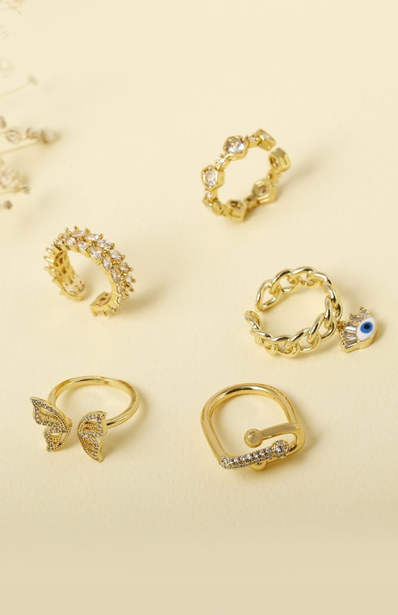 Anillo dorado, con baño de oro 24k, con micro circón, con Brazz by Roel puedes emprender