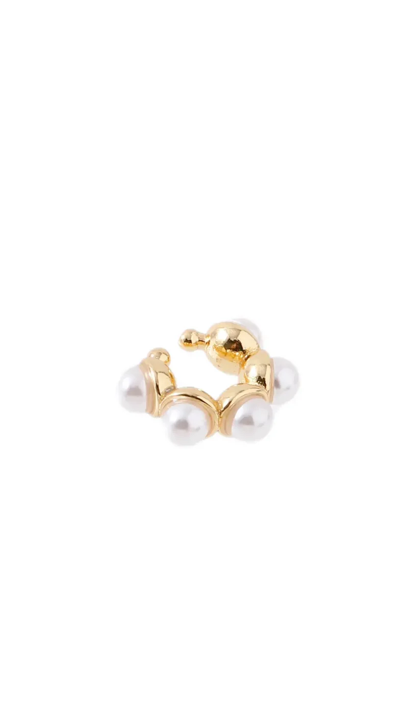 Earcuff dorado, en baño de oro 24k marca Brazz by Roel 