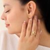 Anillo Micro-Circón/ En baño de oro 24k. Marca Brazz By Roel.