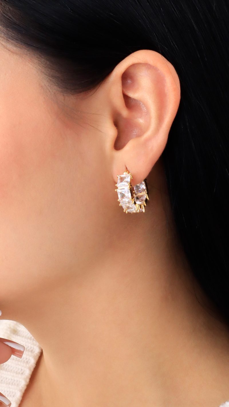 Candonga Con Circones/ En baño de oro 24k. Marca Brazz By Roel.