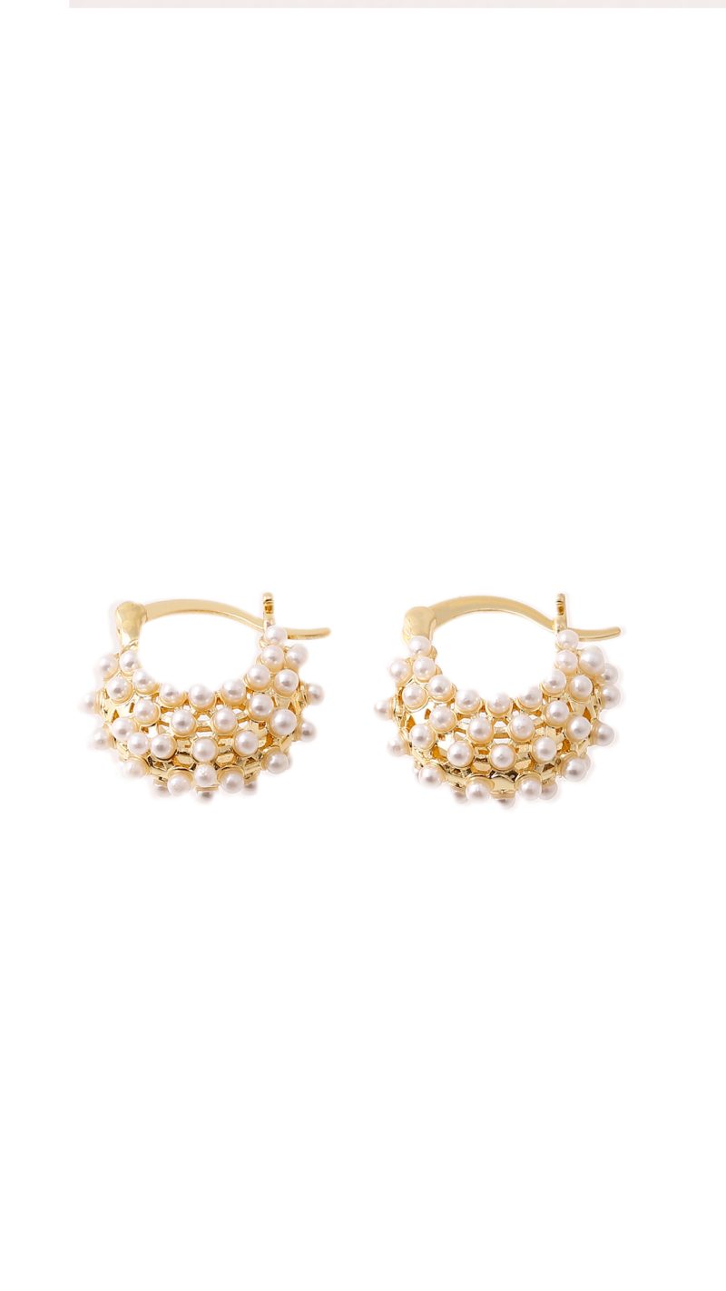 Candonga Mini Perlas/ En baño de oro 24k. Marca Brazz By Roel.