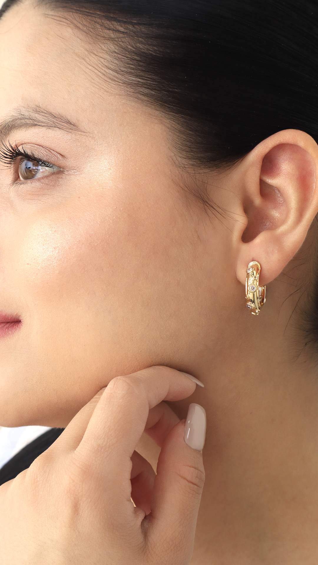 Topo Figura Dorado/ En baño de oro 24k. Marca Brazz By Roel.