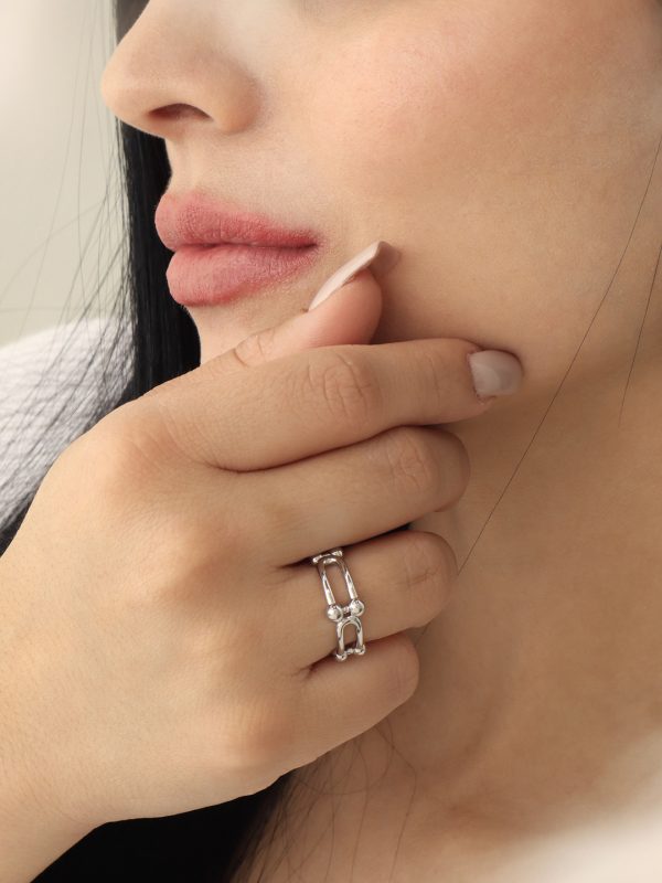 Anillo Roma/ En baño de oro 24k. Marca Brazz By Roel.