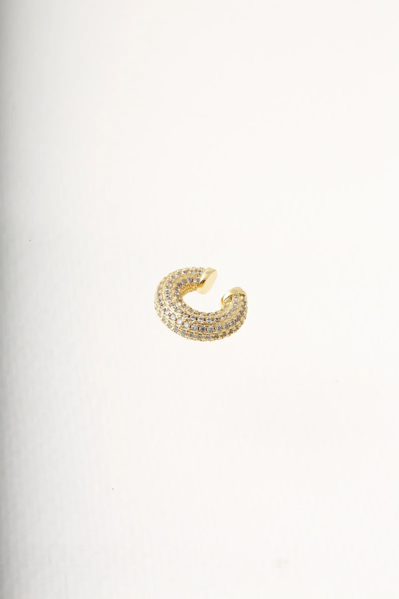 Earcuff dorado, en baño de oro 24k marca Brazz by Roel