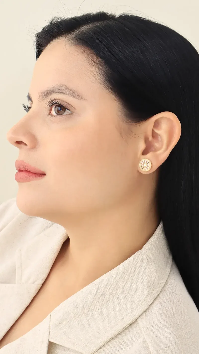 Topo dorado con micro-circones, en baño de oro 24k marca Brazz by Roel