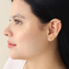 Earcuff Dorado/ En baño de oro 24k. Marca Brazz By Roel.