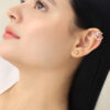 Earcuff Estrellas Plateado/ En baño de oro 24k.  Marca Barzz By Roel.