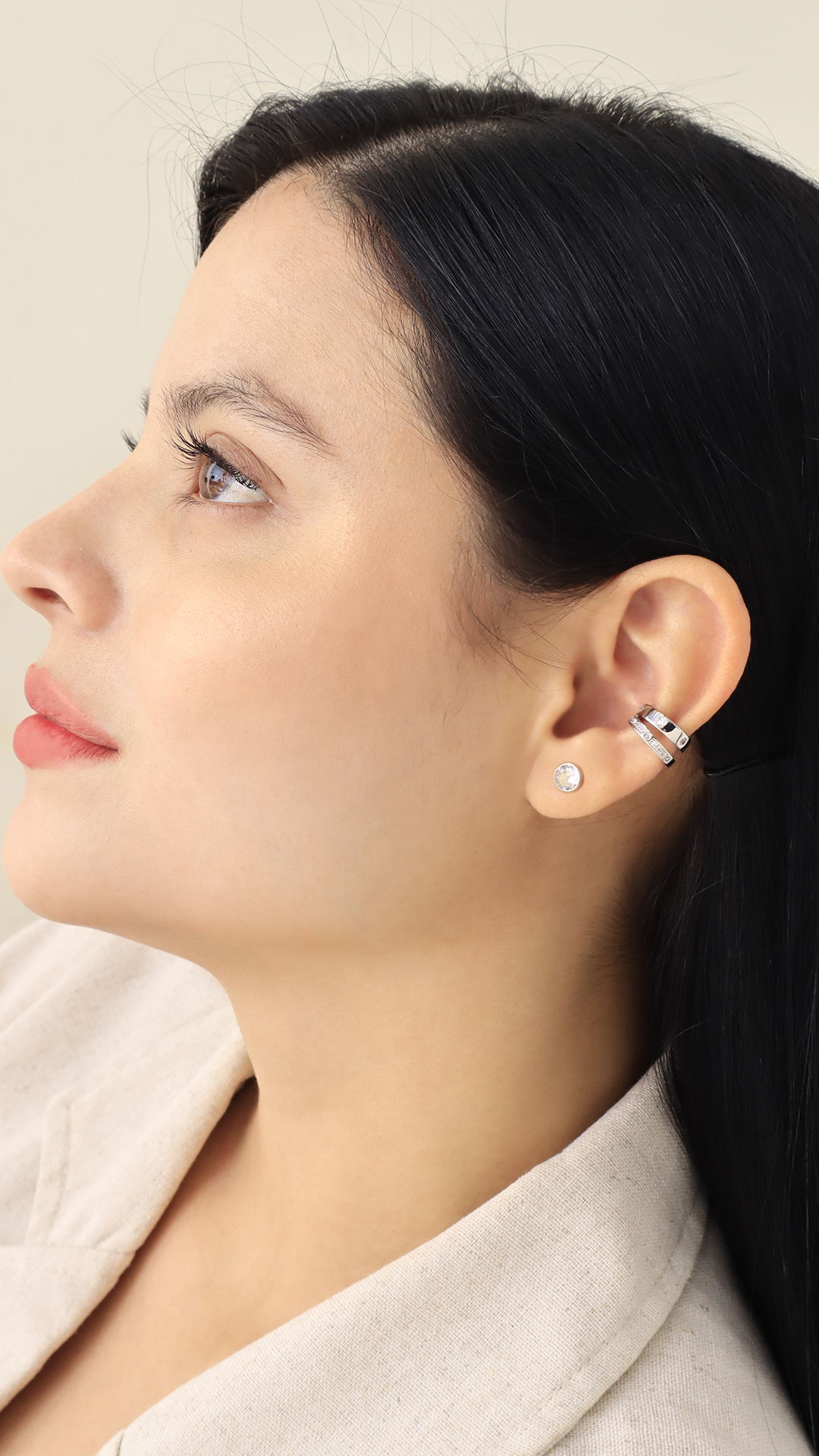 Earcuff Con Microcircones/ En Baño De Oro 24k. Marca Brazz By Roel.