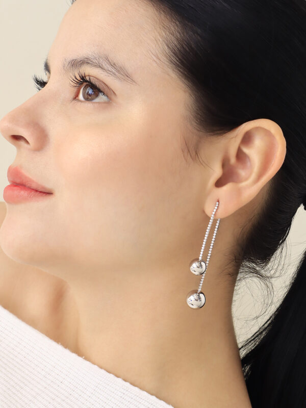 Arete Topo Ilusión/ En Baño De Oro 24k. Marca Brazz By Roel.