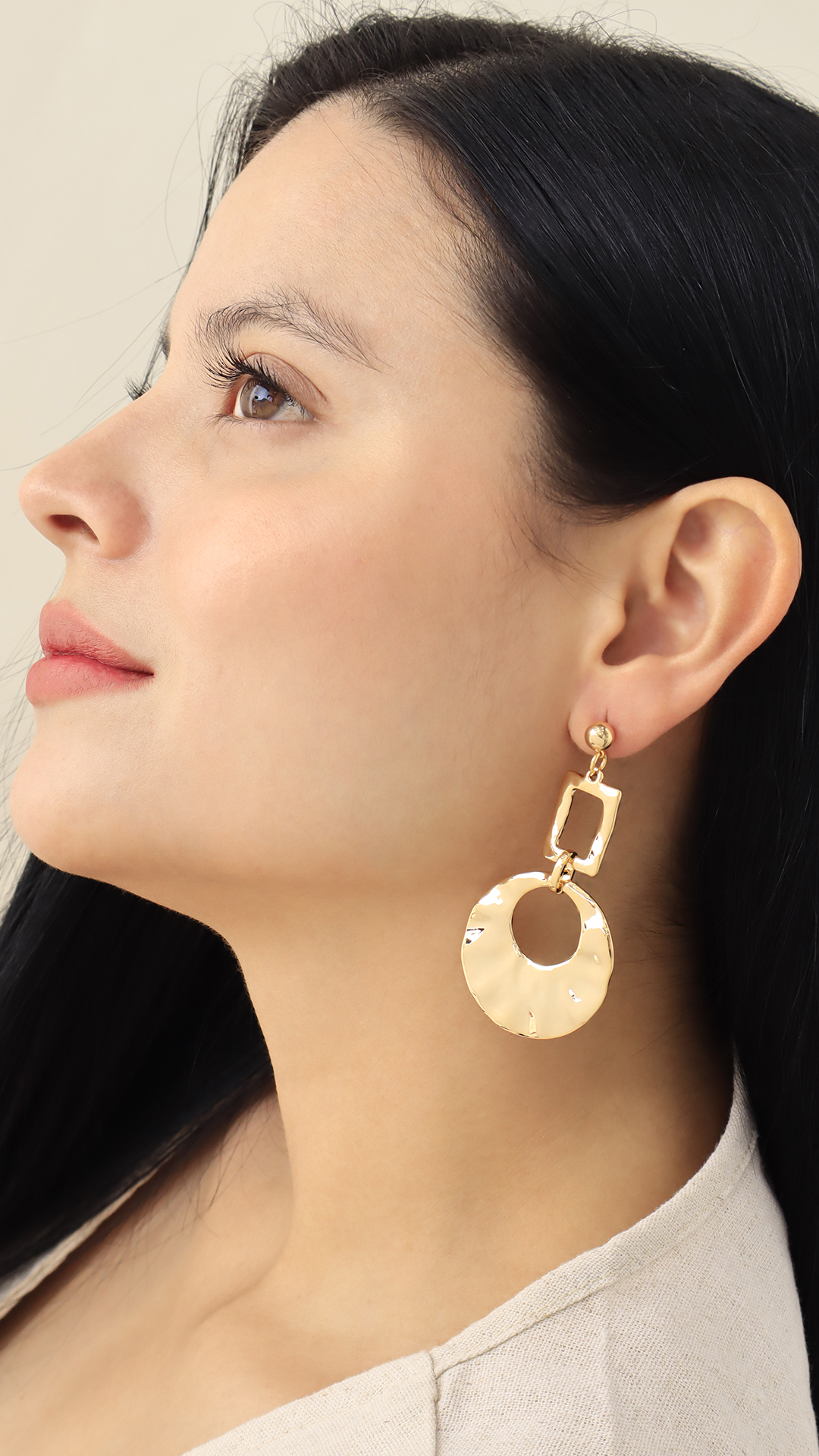 Arete Topo Dorado/ En Baño De Oro 24k. Marca Brazz By Roel.