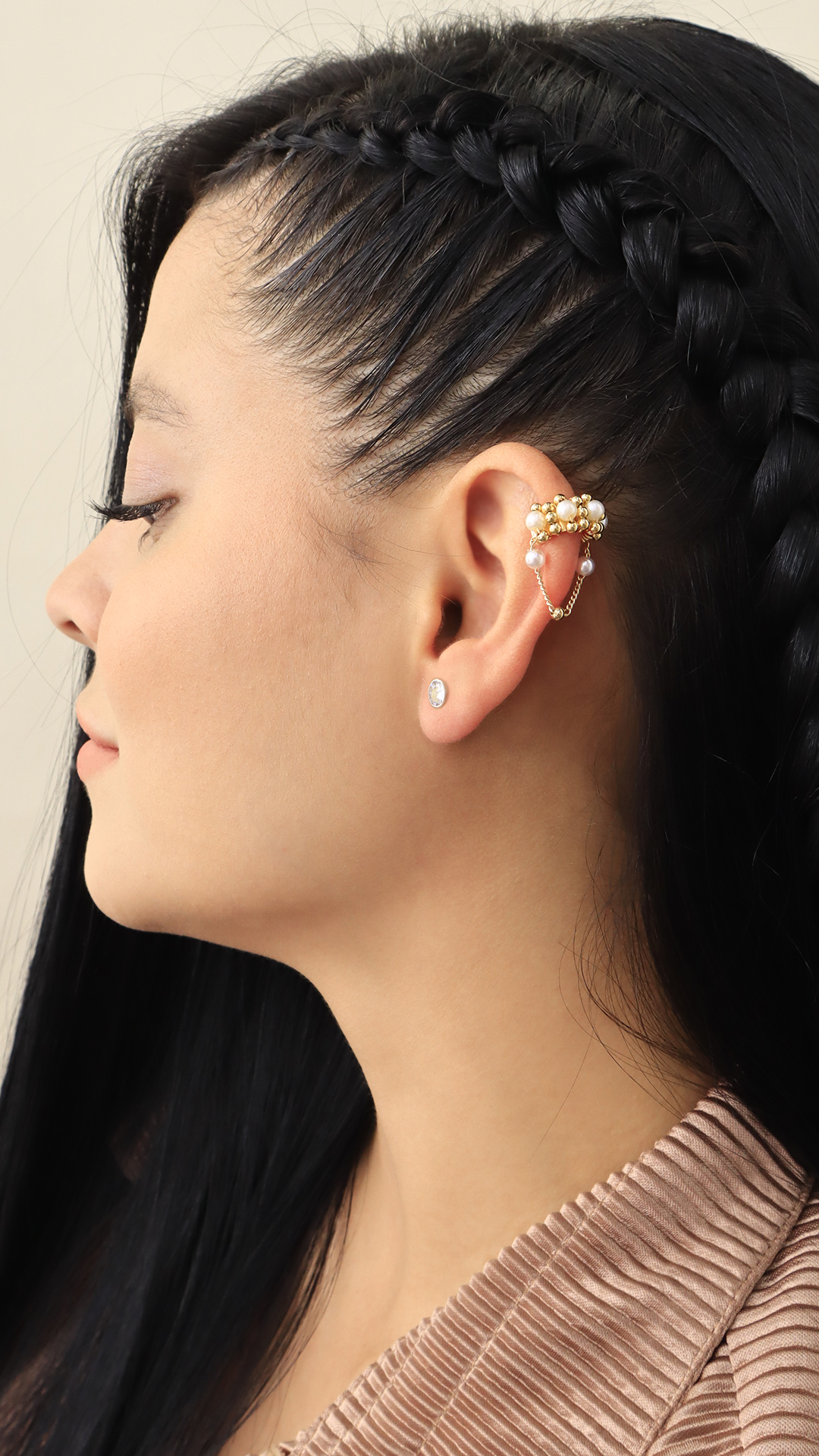 Earcuff Perlas/ En Baño De Oro 24k. Marca Brazz By Roel.