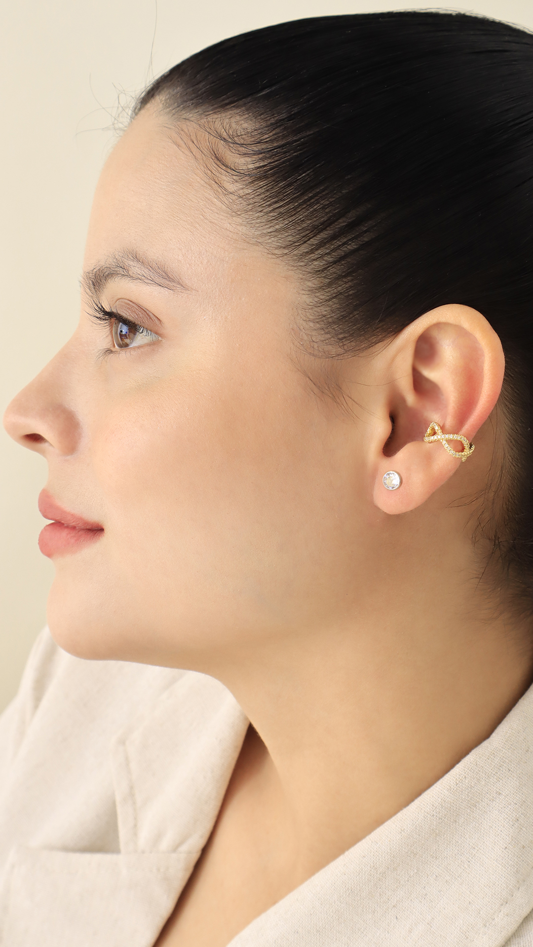 Earcuff Mia/ En Baño De Oro 24k. Marca Brazz By Roel.