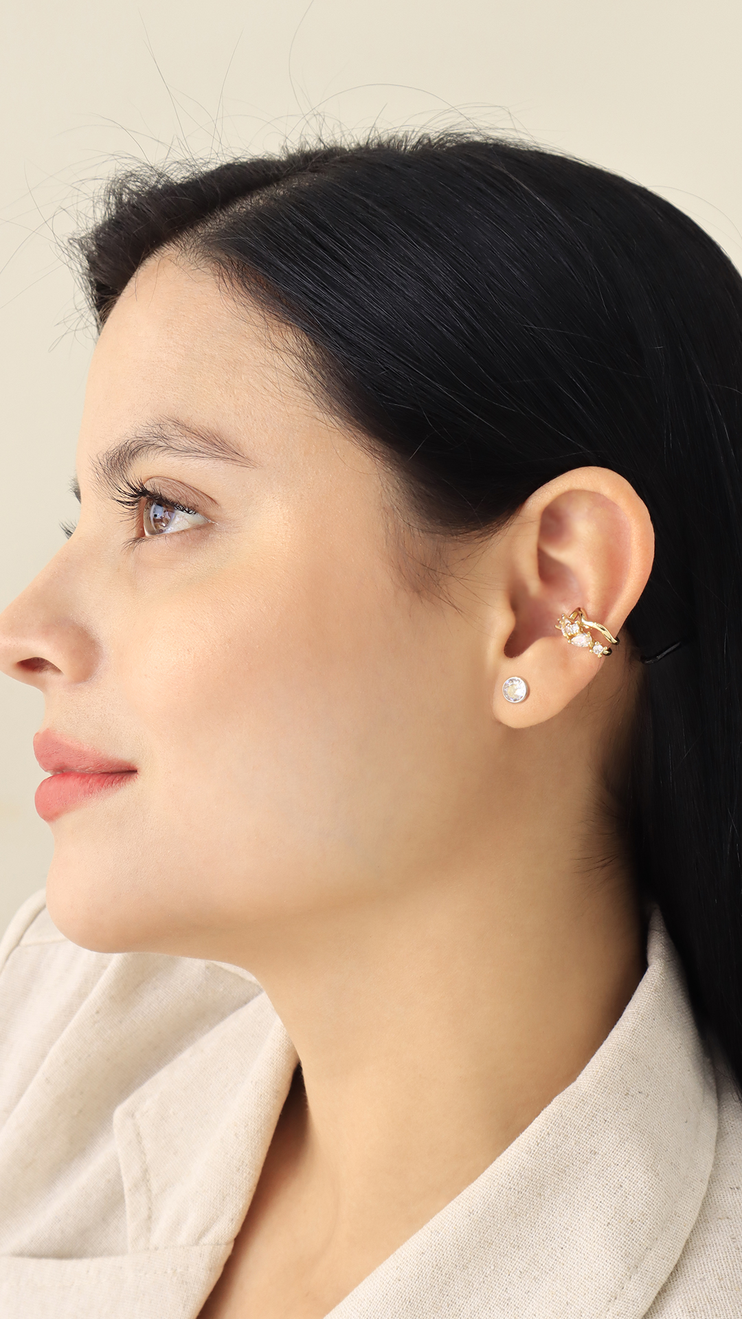Earcuff Fugaz Brilla/ En Baño De Oro 24k. Marca Brazz By Roel.