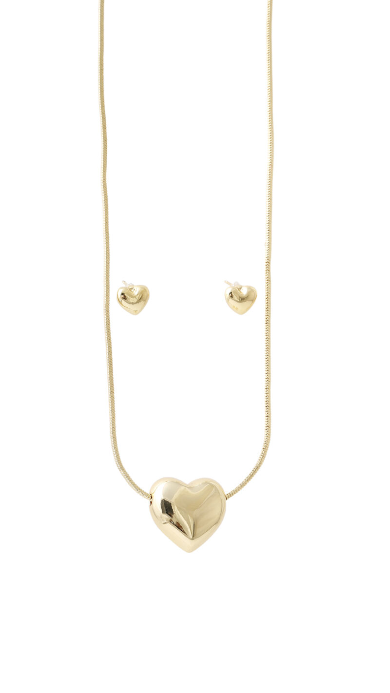 Juego Corazón/ En Baño De Oro 24k. Marca Brazz By Roel.