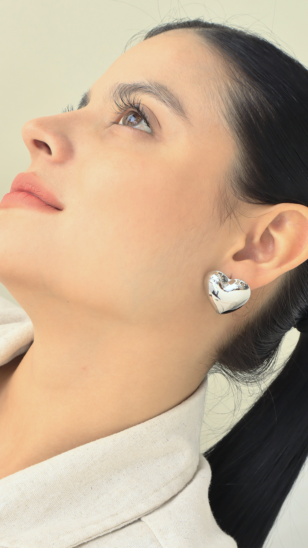 Topo Corazón Plateado/ En Baño De Oro 24k. Marca Brazz By Roel.