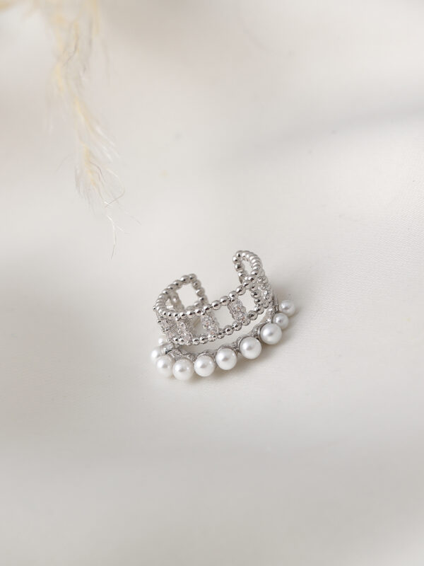 Earcuff Orión/ En Baño De Oro 24k. Marca Brazz By Roel.