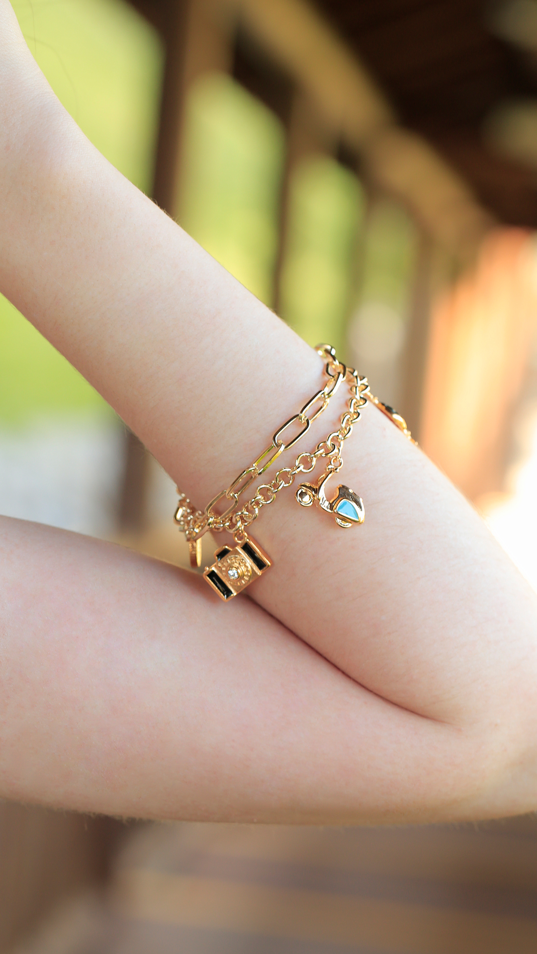 Pulsera Multidijes Dorada