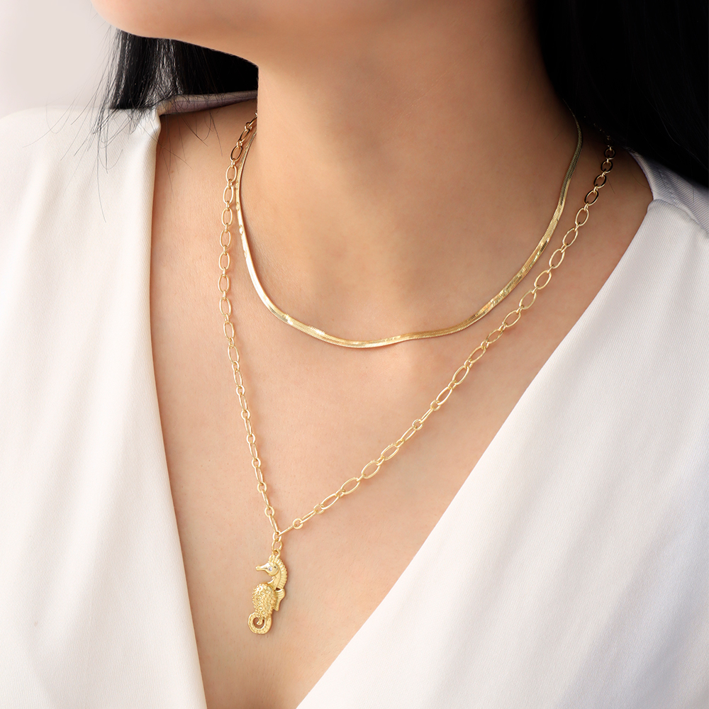 Gargantilla Mar/ En Baño De Oro 24k. Marca Brazz By Roel.