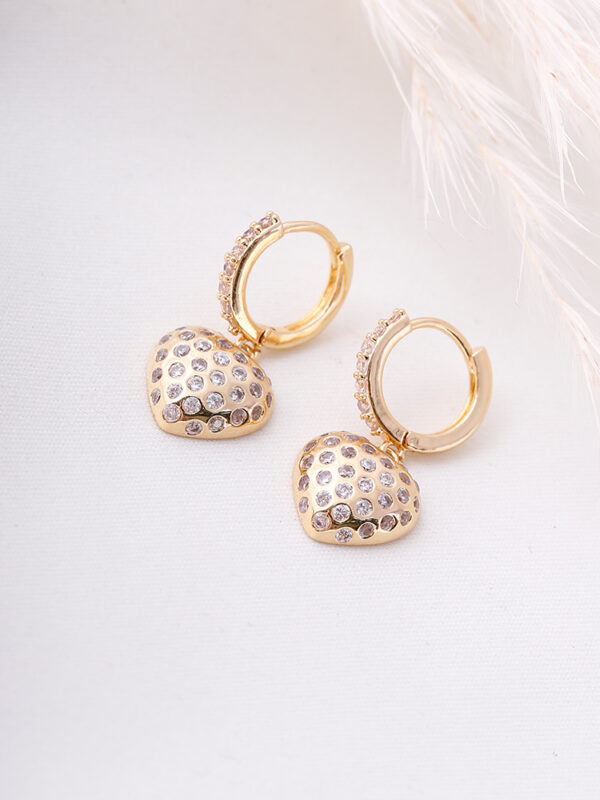 Huggies Love/ En Baño De Oro 24k. Marca Brazz By Roel.
