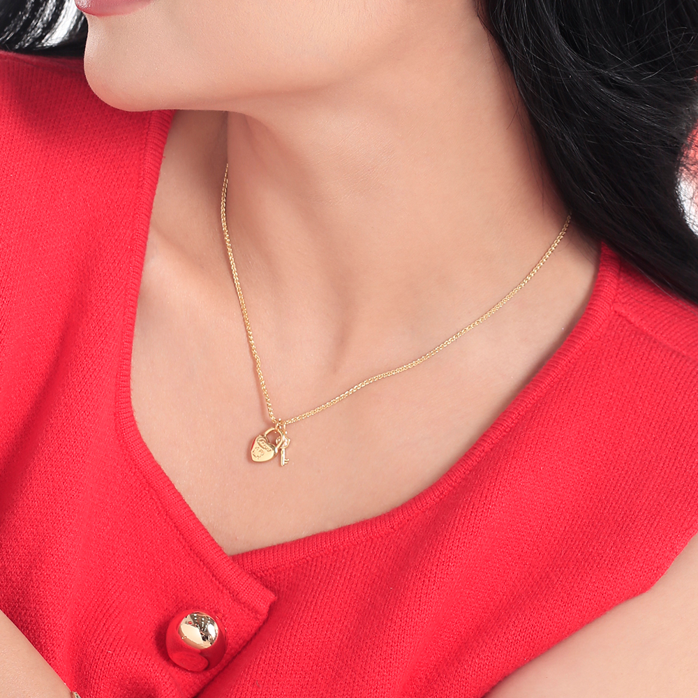 Gargantilla Amour/ En Baño De Oro 24k. Marca Brazz By Roel.