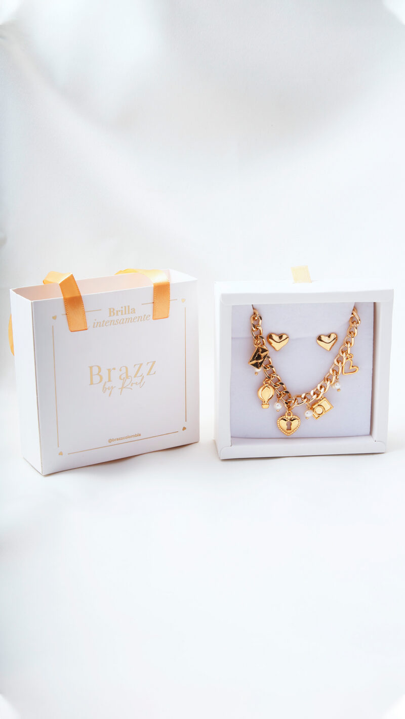 Regalo De Amor/ En Baño De Oro 24k. Marca Brazz By Roel.